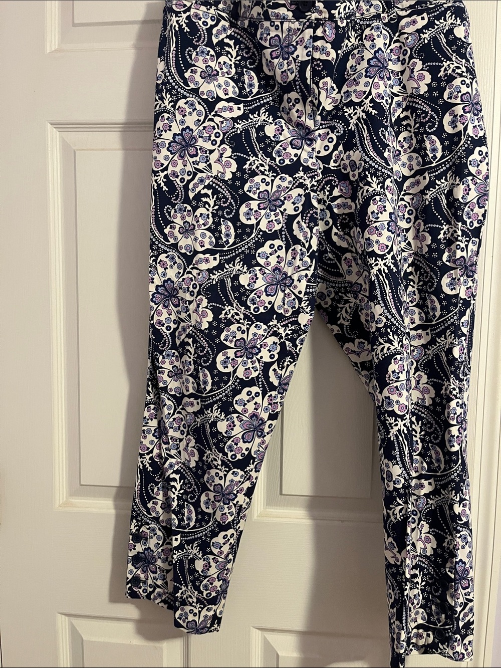 Navy Floral Print Ankle Pants